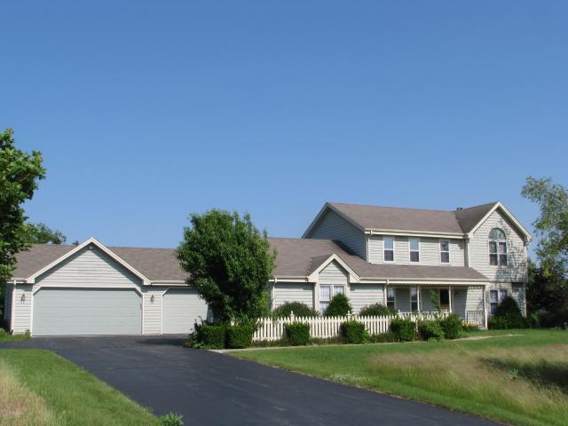 4434 Bramblewood Dr., Hartford, WI 53027