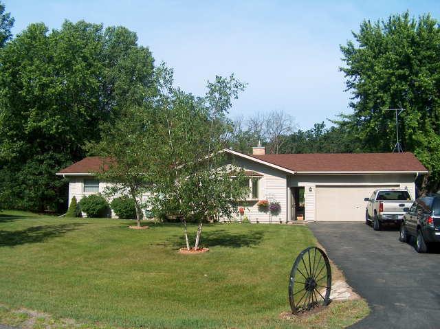 N9039 Aspeslet Rd., Holland, WI 54636