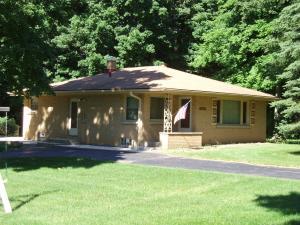 19530 W Southview Ln., New Berlin, WI 53146