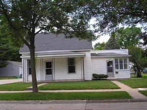 1232 16th St., La Crosse, WI 54601