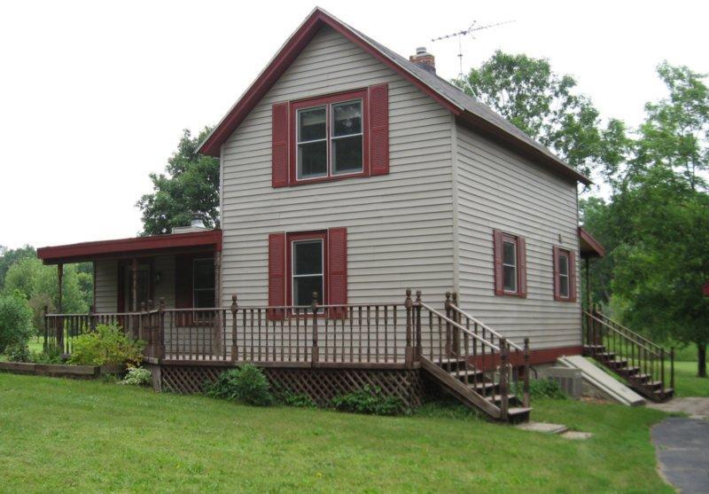 N6W27496 Northview Rd., Pewaukee, WI 53188