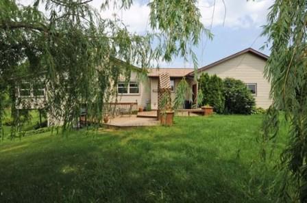 W6806 Keppel Rd., Onalaska, WI 54636