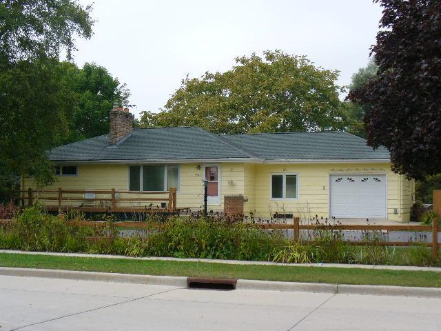 4902 Vista Rd., Manitowoc, WI 54220