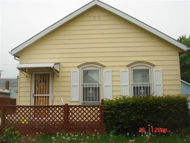 1306 N Wisconsin Ave., Racine, WI 53402