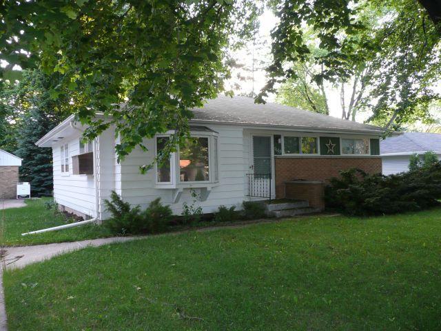7669 N 50th St., Brown Deer, WI 53223