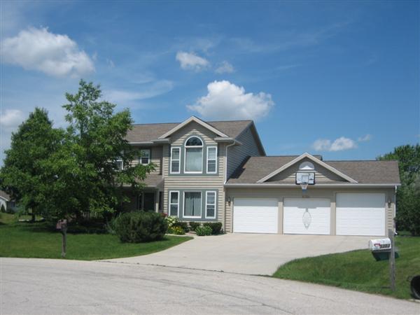 5308 Heatherfield Ct., Sheboygan, WI 53083