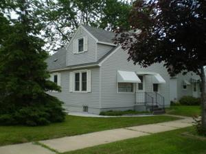 3003 S 22nd St., La Crosse, WI 54601
