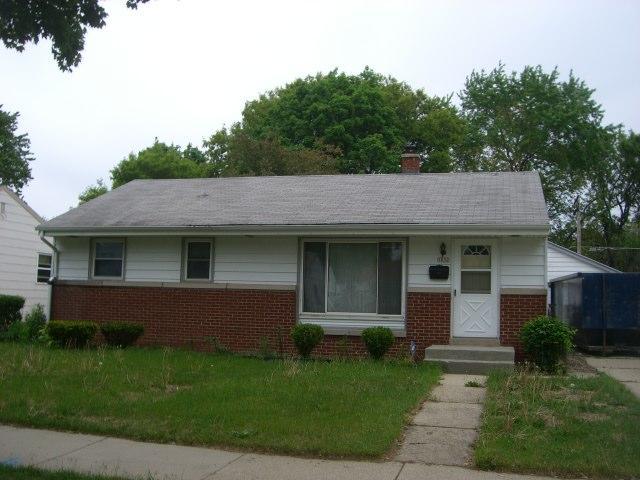 5052 N 83rd St, Milwaukee, WI 53218