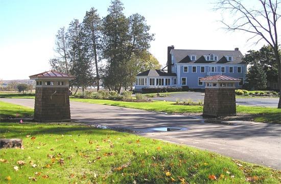 [Address Hidden by Seller], Geneva, WI 53147