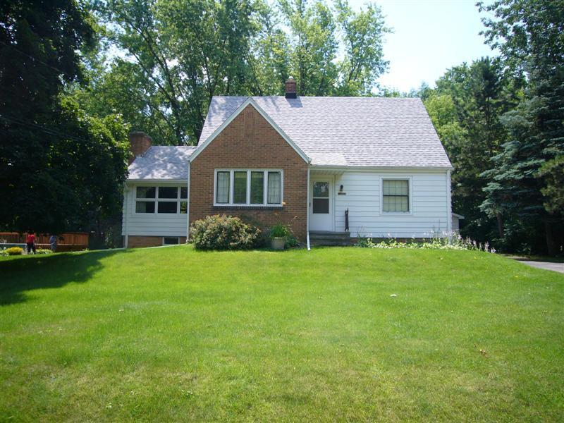 12607 W Prospect Dr., New Berlin, WI 53151