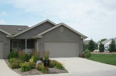 1195 Robins Nest Ln, New Holstein, WI 53061