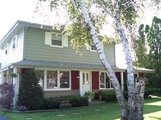 5767 S Honey Creek, Milwaukee, WI 53221