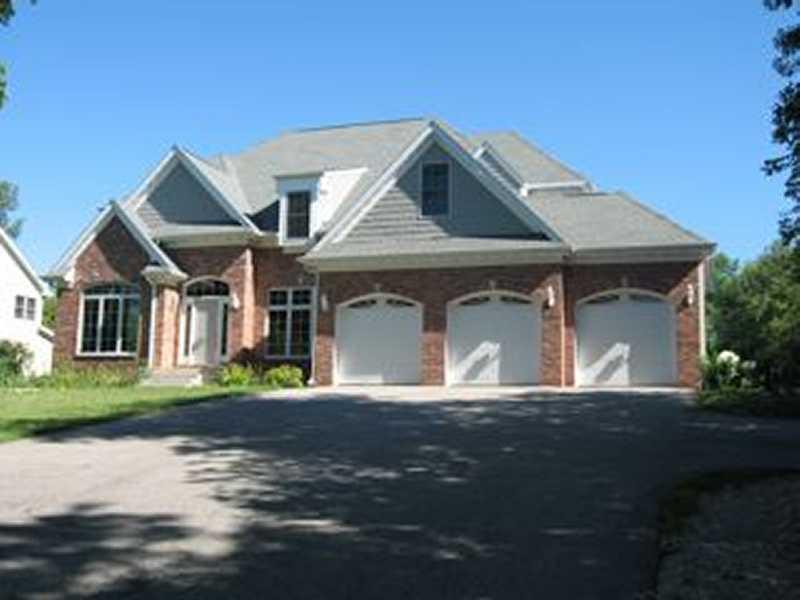 392 County Highway B, Fontana, WI 53125