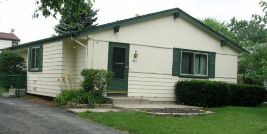 4275 S 88th St., Greenfield, WI 53228