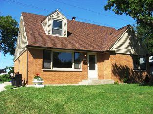 5517 N Argyle Ave., Glendale, WI 53209