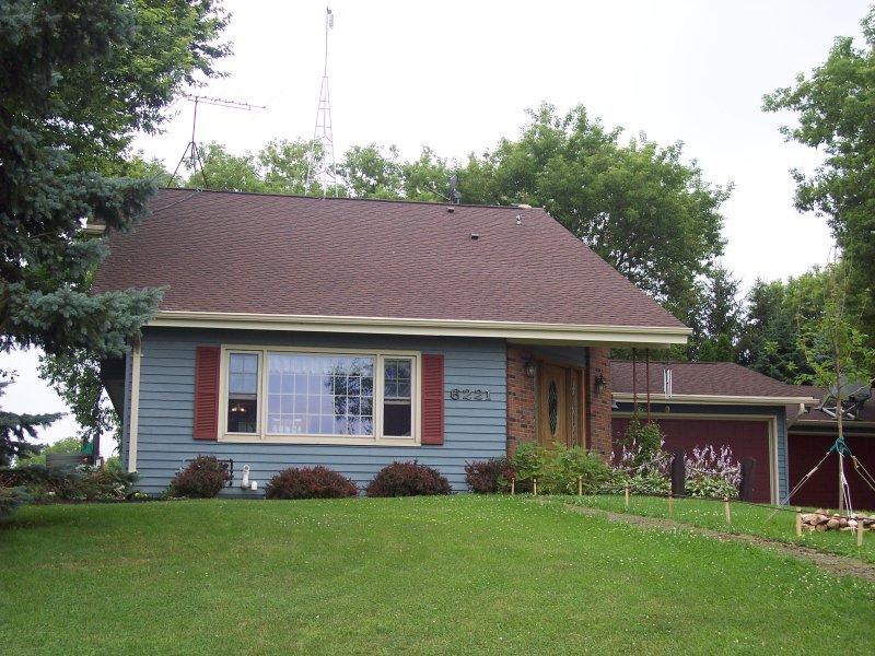 N6221 Clearview Dr, Fredonia, WI 53021