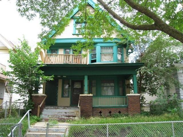 2566 N 38th St. #2568, Milwaukee, WI 53210