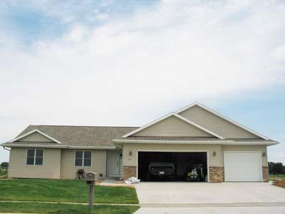 819 Deerfield, West Salem, WI 54669