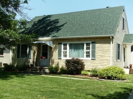 2707 Ray Pl., La Crosse, WI 54601