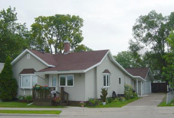 1317 South Ave., La Crosse, WI 54601