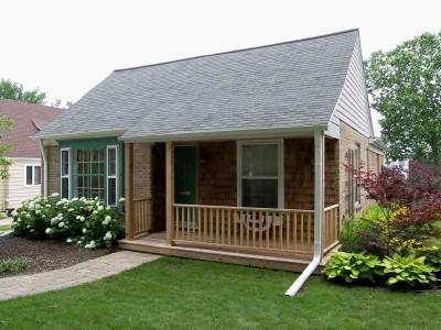 2238 N 71st St., Wauwatosa, WI 53213