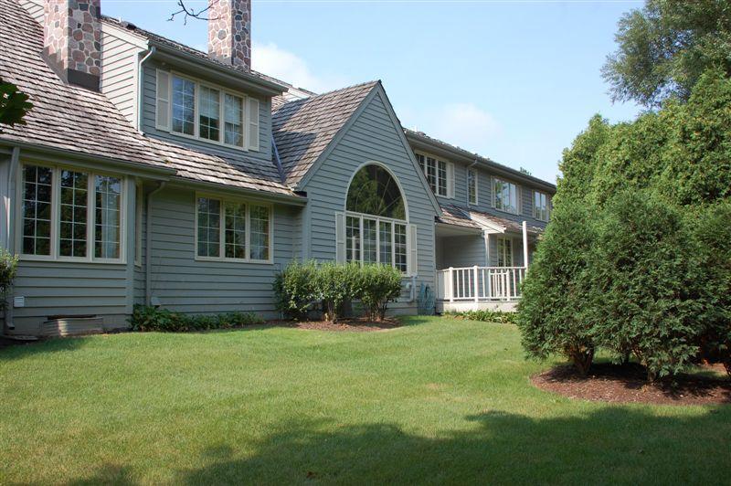 738 Elm Grove Rd. #6, Elm Grove, WI 53122