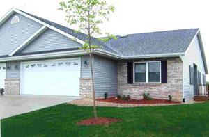 740 Chief Kewaskum Pl., Kewaskum, WI 53040