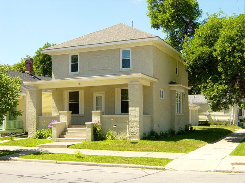900 Grand Ave., Racine, WI 53403