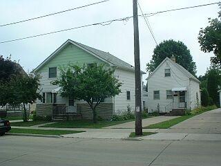 1121 S 14th St., Manitowoc, WI 54220
