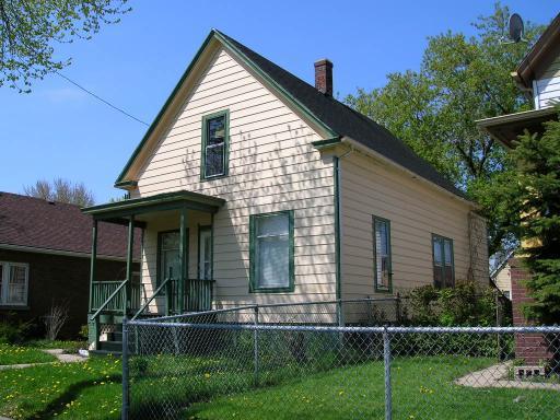 1740 Mead, Racine, WI 53403