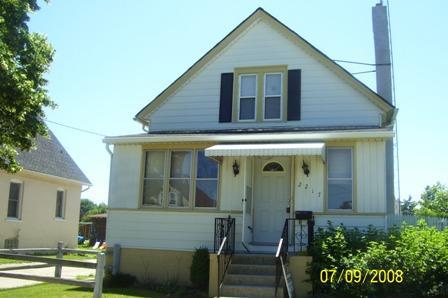 2217 54th St, Kenosha, WI 53140