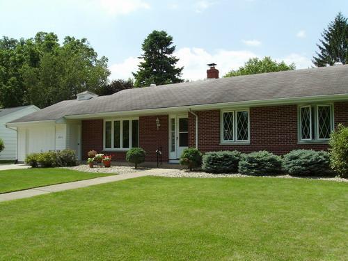 2546 S 30th St., La Crosse, WI 54601