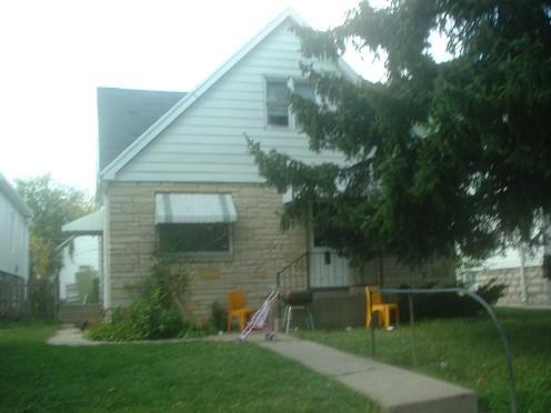 4951 N 37th St, Milwaukee, WI 53209