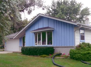 3726 W Kimberly Ave, Greenfield, WI 53221