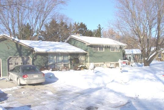 2210 Pleasant St., New Holstein, WI 53061