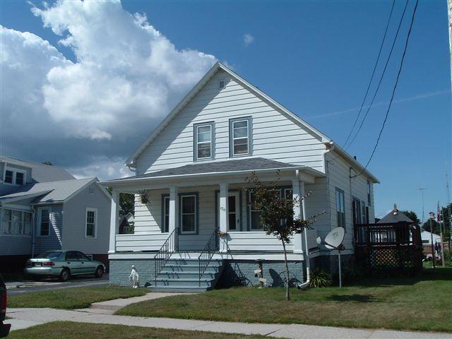 1710 19th St., Two Rivers, WI 54241