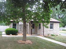 918 Harding Ave, Waukesha, WI 53186
