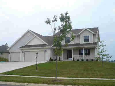 [Address Hidden by Seller], Oconomowoc, WI 53066