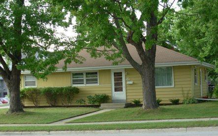 N90W16366 Roosevelt Dr., Menomonee Falls, WI 53051