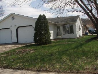 1100 N 10th Ave, Onalaska, WI 54650