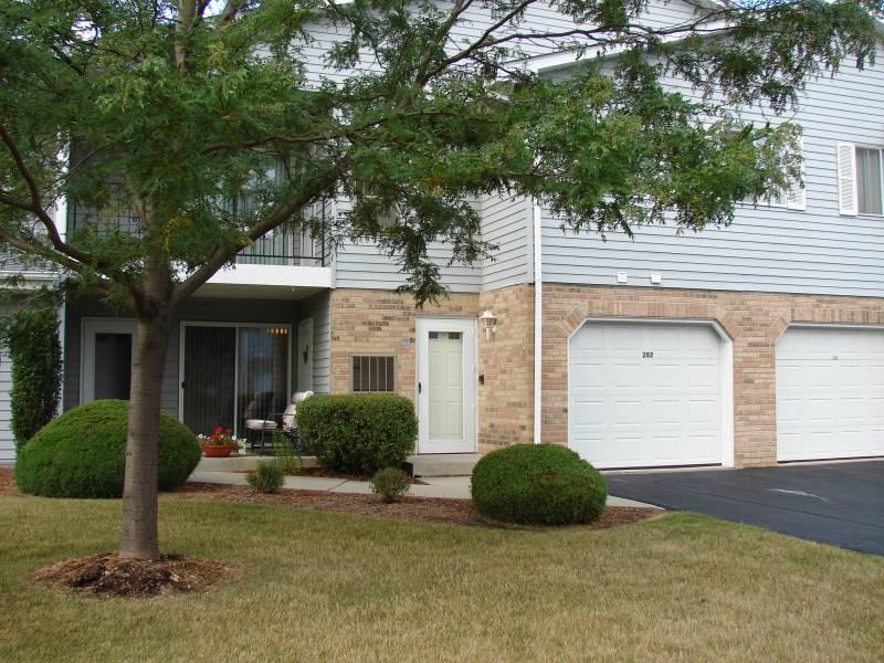1309 N Sunnyslope #202, Mount Pleasant, WI 53406
