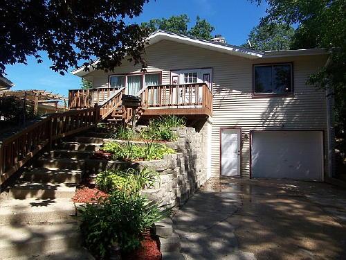 3426 S 93rd St., Milwaukee, WI 53227