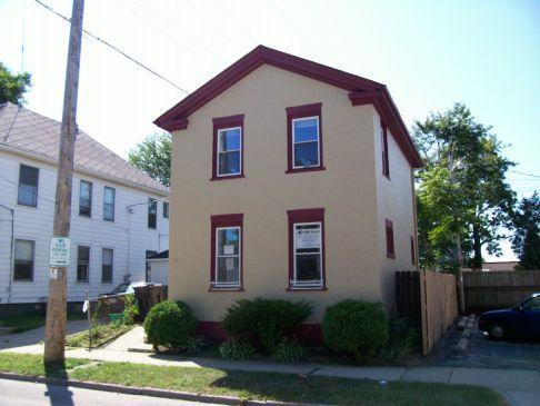 315 Kewaunee St., Racine, WI 53402