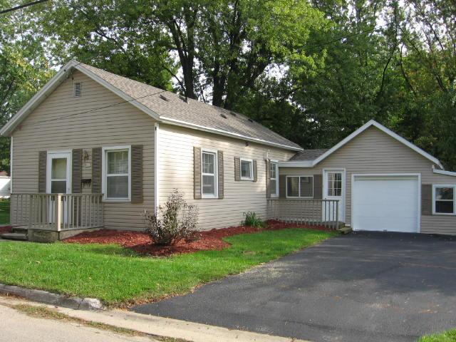 645 E North St., Whitewater, WI 53190