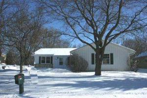 1901 Fox River Pkwy., Waukesha, WI 53189