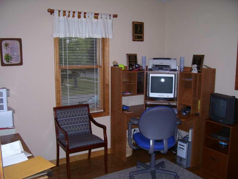 1432 Chestnut St., South Milwaukee, WI 53172