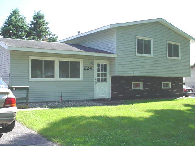 224 Neitzel Dr., Holmen, WI 54636