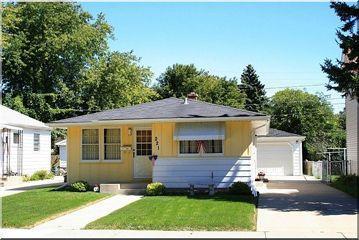 221 Mertens Ave., Racine, WI 53405