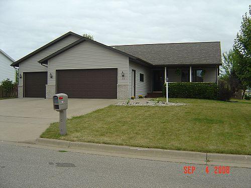 105 Dottie Ct., West Salem, WI 54669