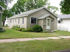 2219 Prospect, La Crosse, WI 54603